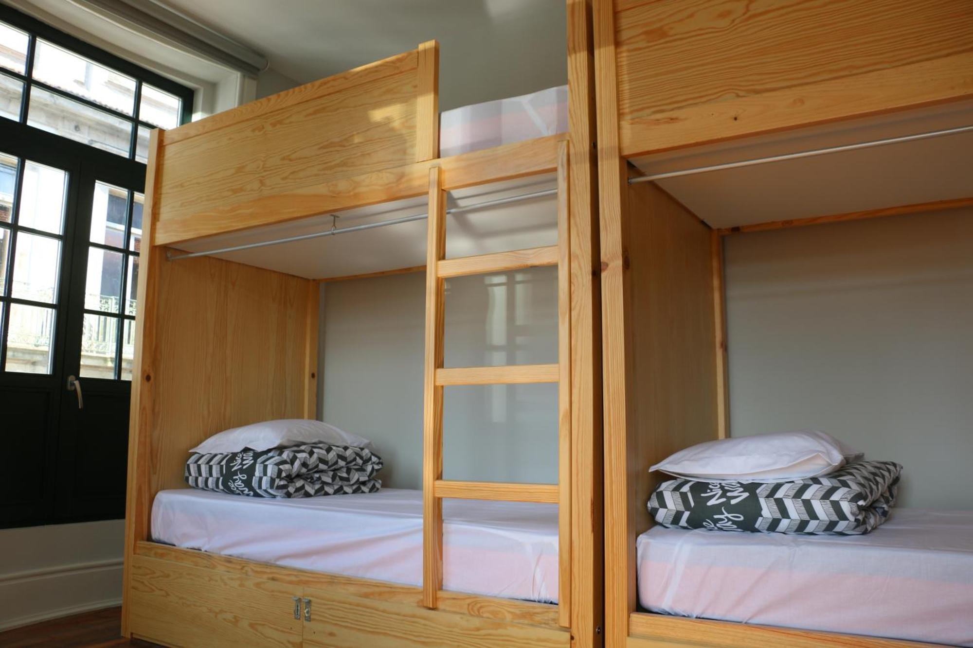 Nice Way Porto Hostel Bilik gambar